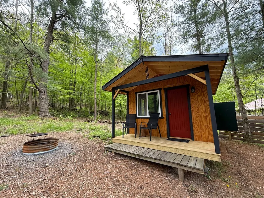 Pinewood Cabin - Image 1