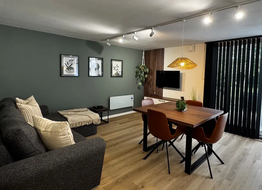 Denis and Jenni's Home | by Mon-Majordome - Image 1