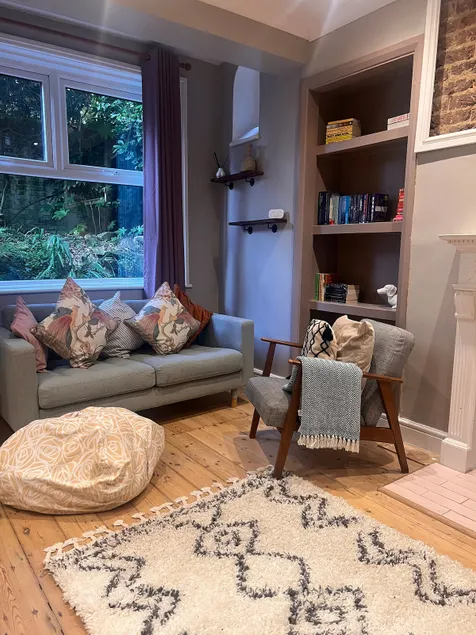 Quirky Flat, Central & Cozy - Image 1