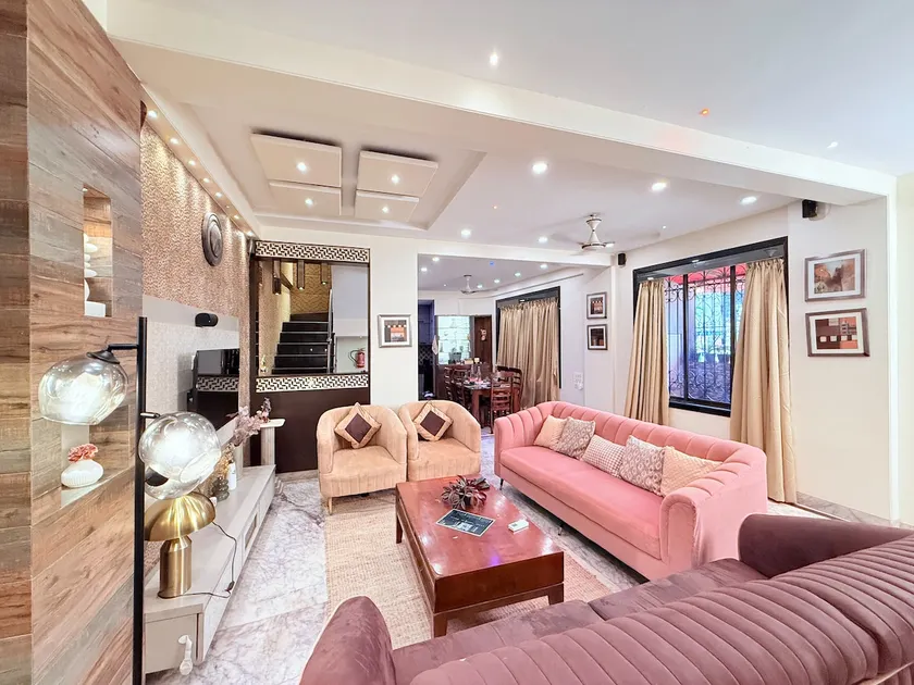 Bombay Belvedere 4BHK Spacez Villa - Image 1
