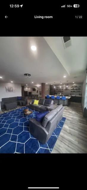 Lavish Downtown Rooftop Condo B free ev charging - Image 1