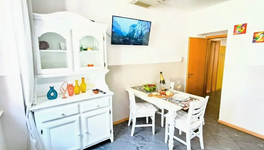 Piedaterre Strategico | City Center, 2 minutes from the station - Image 1