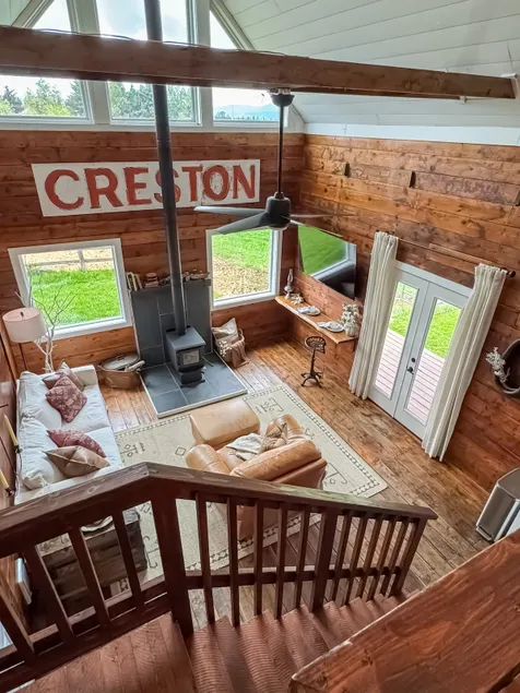 Creston Inn #3 - Rustic Barn, King Bed w/stairs - Image 1