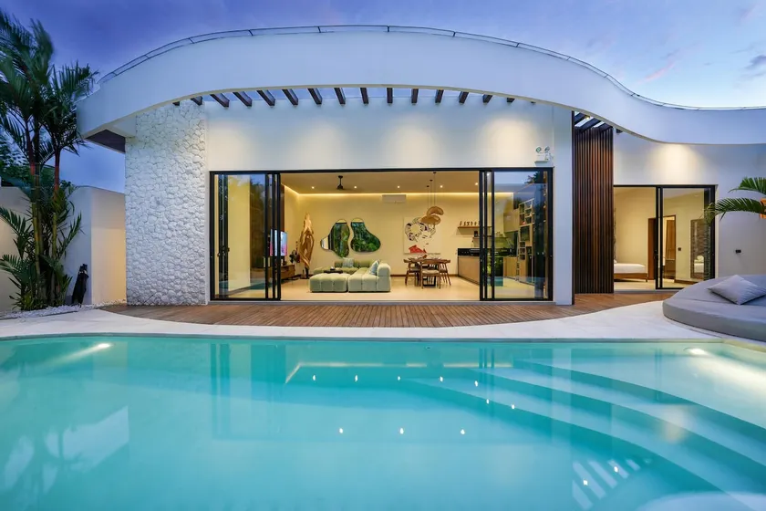 Tropical 3BR Villa near Savaya and Melasti Beach - Image 1