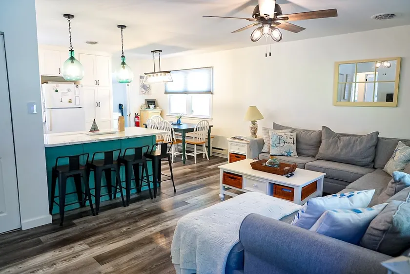 Calm by the Coast—Cozy & Quiet - Image 1
