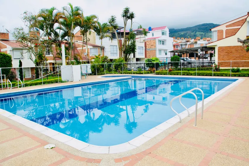 Incredible Apt-studio - Wifi - pool- parking - Image 1
