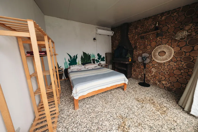 Camp room by the sea; 2 rooms available - Image 1