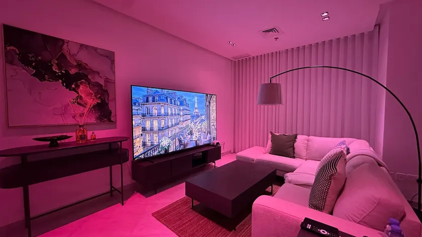 SEA View Bliss 1BR Salmiya | Apartment with sea view - Image 1