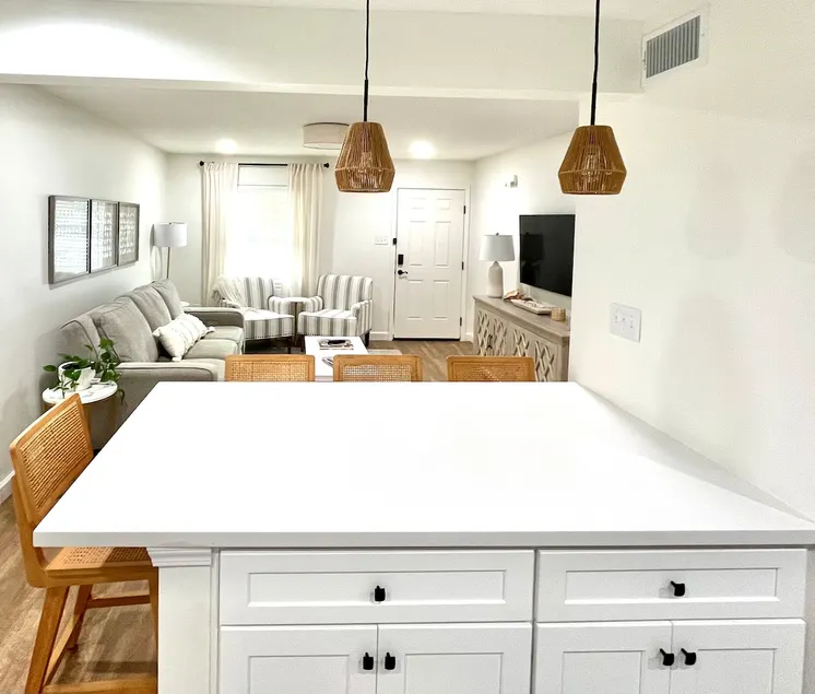Coastal Gem in Ocean Springs - Image 1