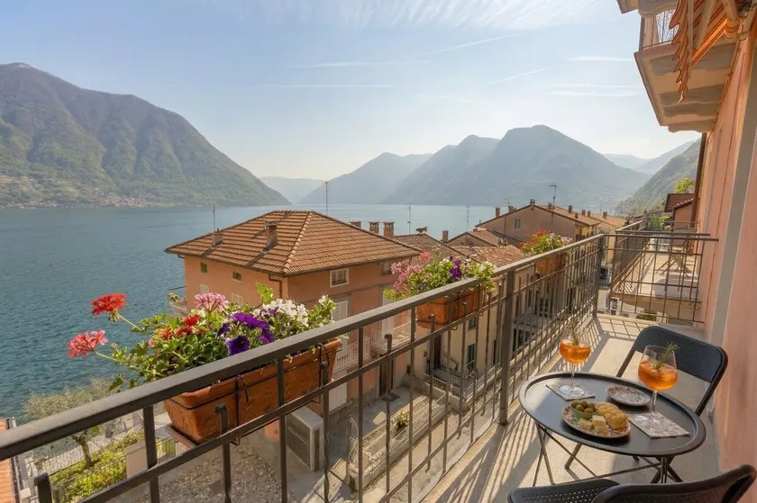 Gemma Lake Como Apartment - Image 1