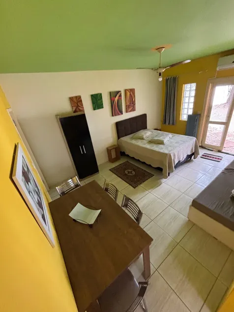 Beachfront apartment - Image 1