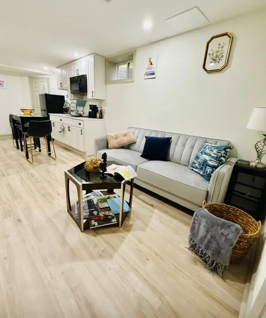 Renovated Charming Retreat Guestsuite DC Free Park - Image 1