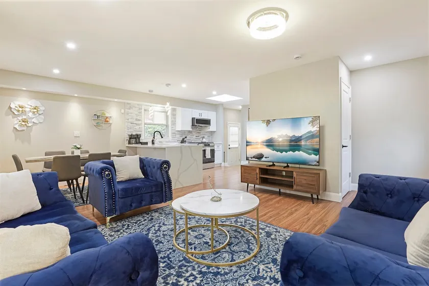 Stokes Stay: Stunning 4BR/2.5BT - Image 1