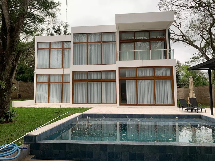 Large house for vacations all year round. - Image 1