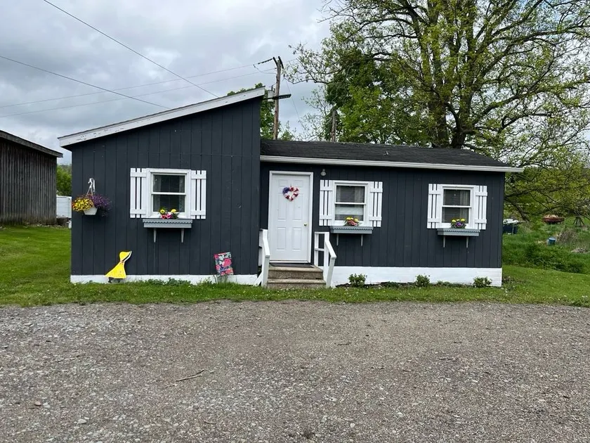 Mary’s Cabin - Image 1