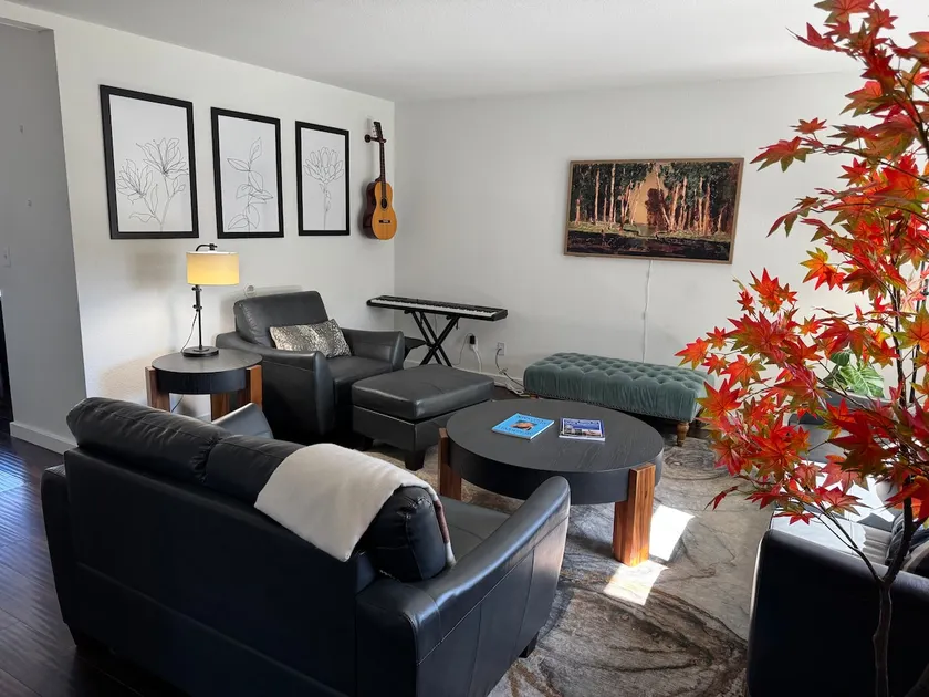 Elegant 3BR 2bath w/ Patio | Great Location - Image 1