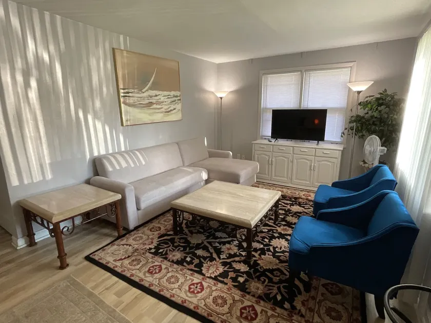 Spacious 5-Bedroom house near Naval base& Sixflags - Image 1