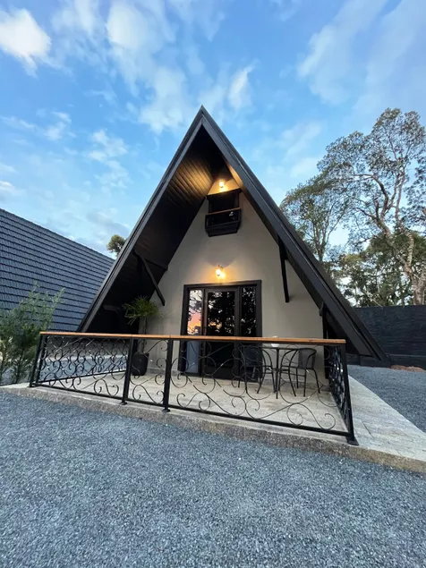 Green villa chalet and Pet friendly - Image 1