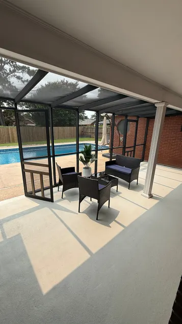 Private Pool Paradise - Image 1