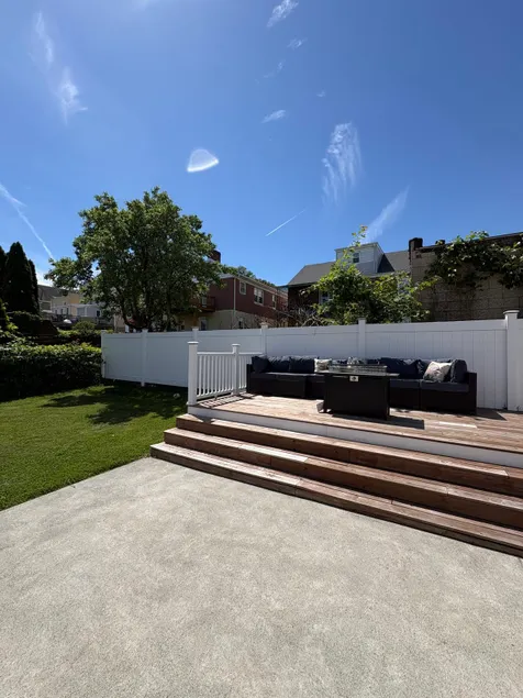 Stylish 2BR w/ Backyard | 25 Min to NYC | Sleeps 6 - Image 1