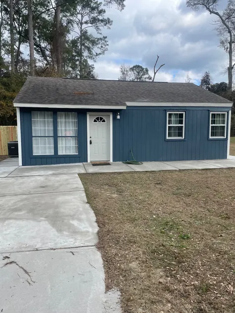 Serene Home in Port Royal - Image 1