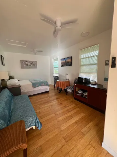 Hilo studio - Image 1