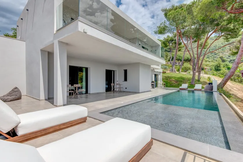 Luxury Villa con piscina - Moddissi Charme Isola d Elba - Image 1