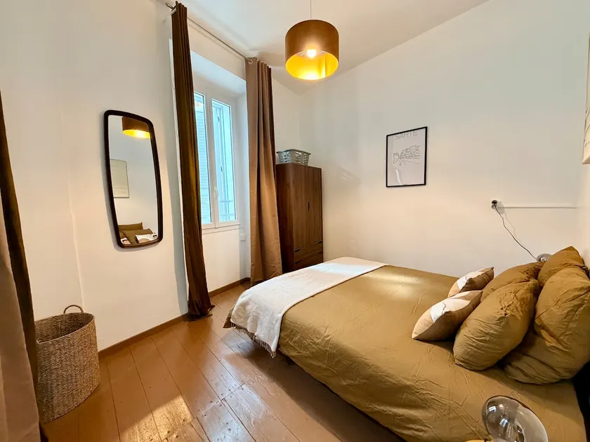 Charming air-conditioned two-room apartment, wifi, downtown Sartène - Image 1