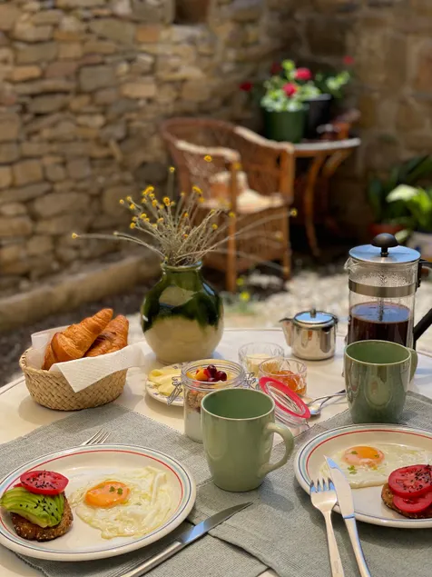 Casa Karuna, charming cottage in a tiny village. - Image 1