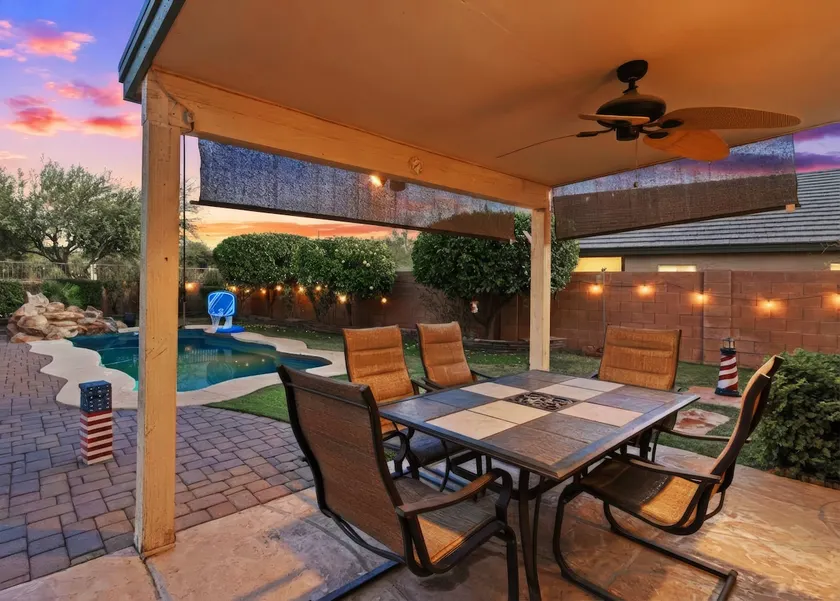 Full house w/ private pool and pizza oven! - Image 1