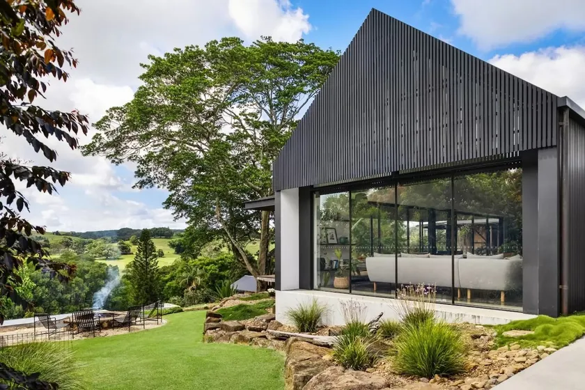 Kalio – Byron Hills Luxe · Serenity & Views - Image 1