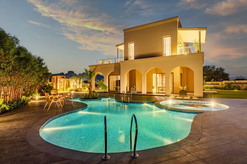 2BHK Escape W/ Pool, Garden & Outdoor Bar - Image 1