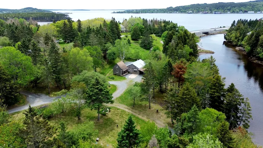 Parks Creek Cottage - Image 1