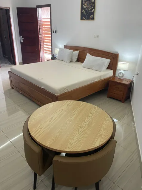 Home Gloria Furnished Apartments (Hotel) - Image 1