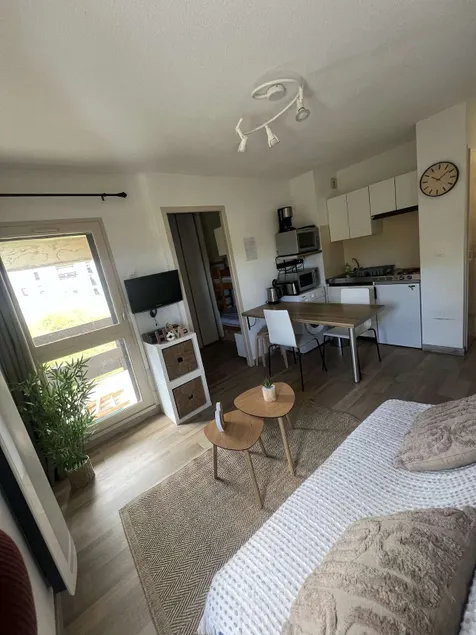 At the foot of the slopes – Cozy south-facing studio, 4 people - Image 1