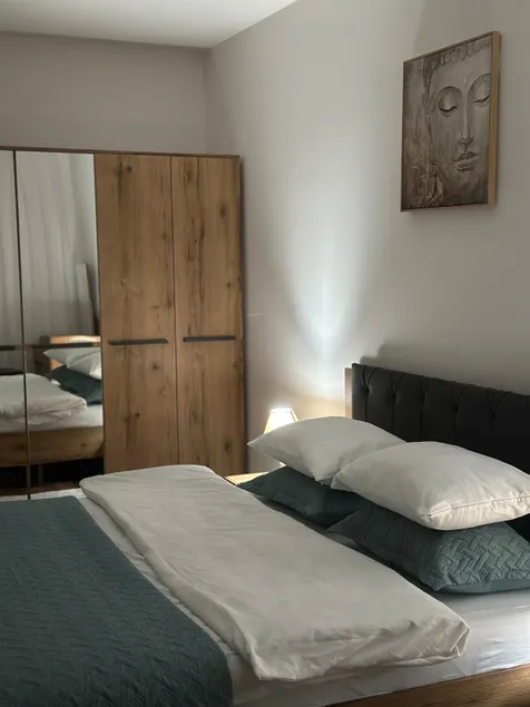 Gizmo 48 Apartment - Image 1