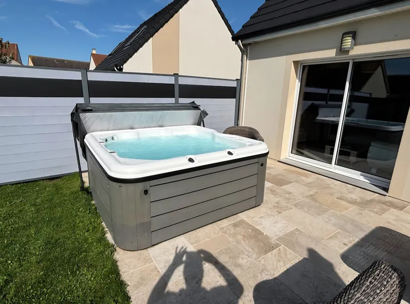 Family Vacation Home - Image 1