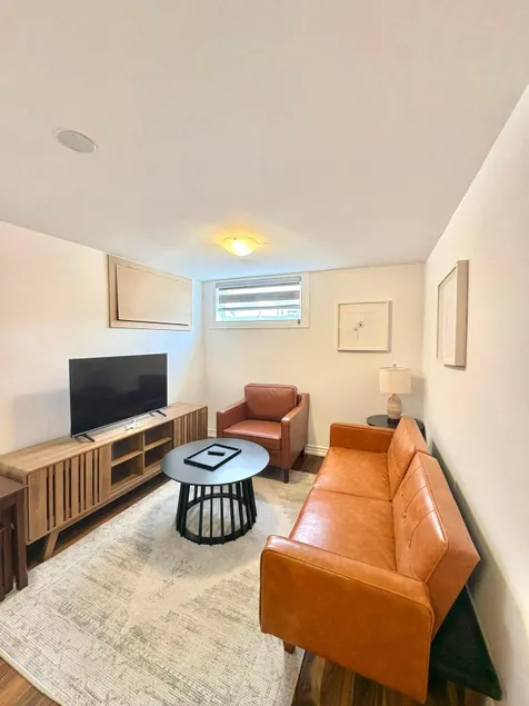 Newly Renovated 2BR 2Bath+Parking Near Finch Stn - Image 1