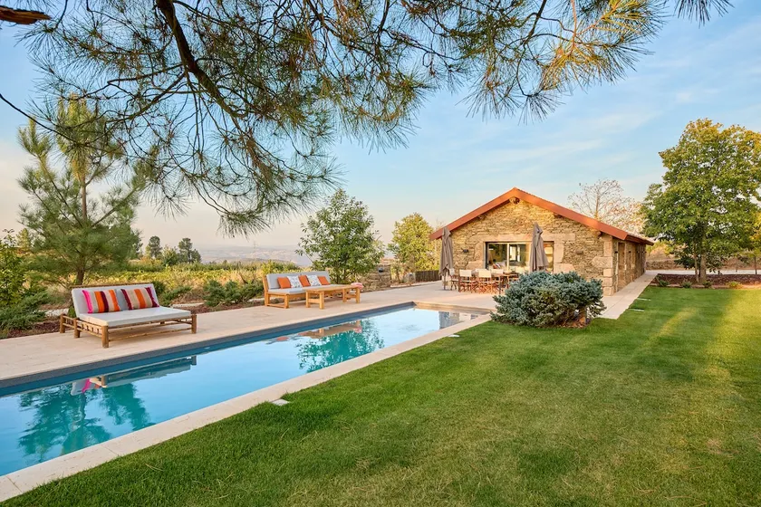 Quinta da Castanha, Pintahouse, Douro Valley - Image 1