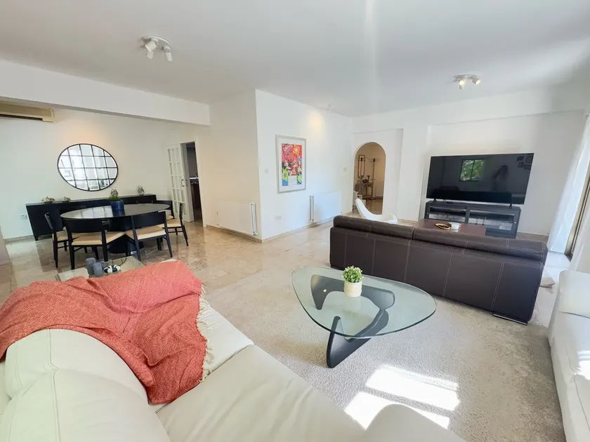 Stasandrou City Center Residence - Image 1