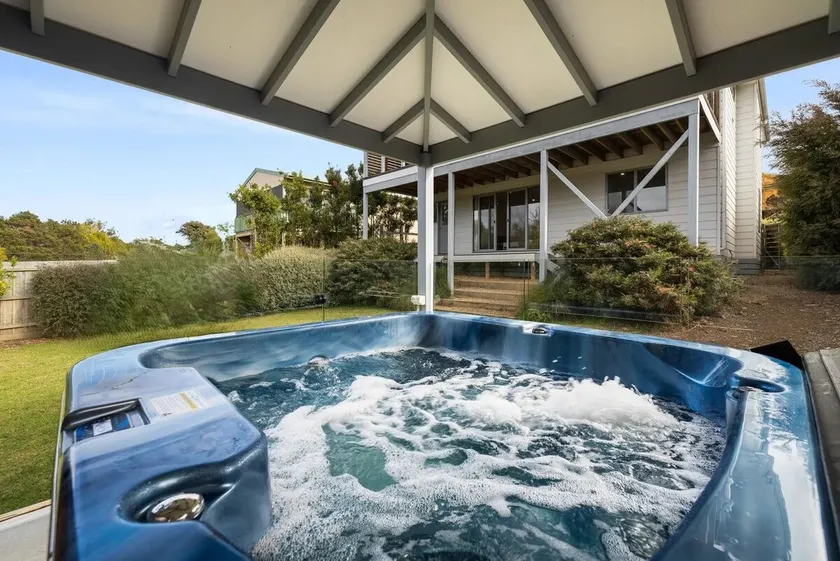 Sandy Toes Retreat - Image 1