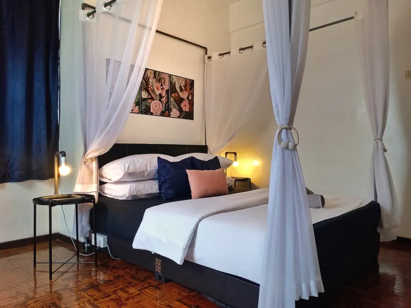Theia Bayview Apartment | Couple Retreat - Image 1