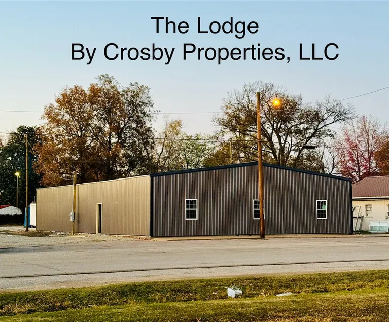 The Lodge Cabin & Rec Room - Image 1
