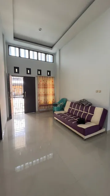 3-room house in singkawang - Image 1