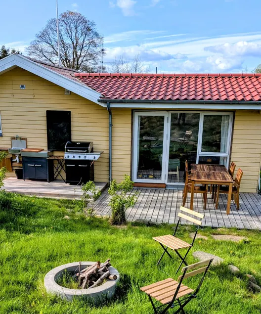 Tiny House in green quiet surroundings. Child-friendly - Image 1