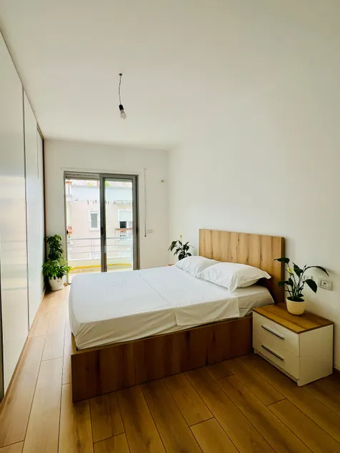 Plant house - Image 1