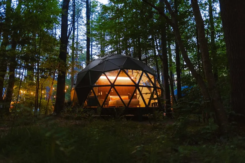 Luna dome w/ sky loft, kitchen, & full bath - 09 - Image 1