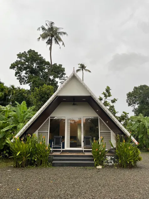 Riverside A- Hut - Image 1