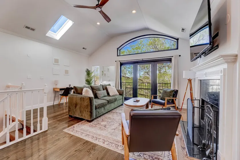 Sunny Penthouse - Oakwood Beach - Image 1