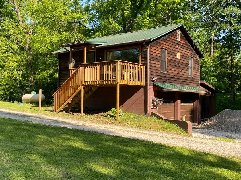 Cozy Country Cabin - Image 1